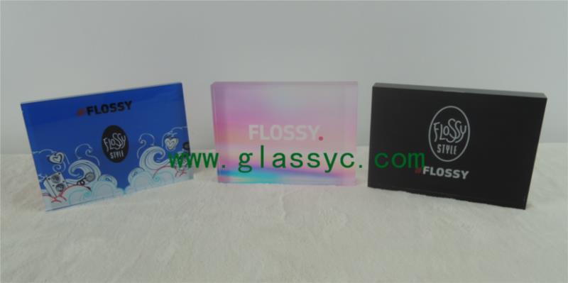 acrylic-block-with-UV-Printing-or-silkscreen.png